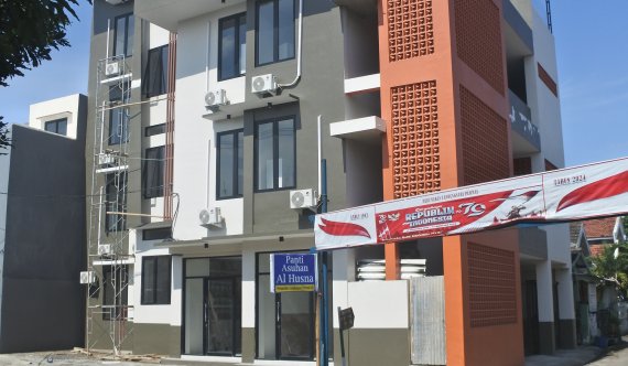 PEMBANGUNAN KOS 4 LANTAI LANDUNGSARI